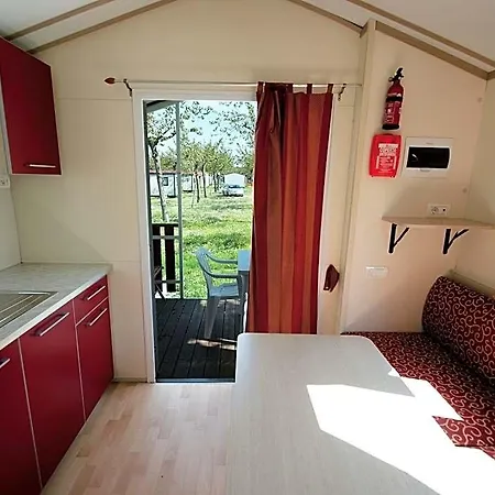 Szálloda Mobile In Near 2*